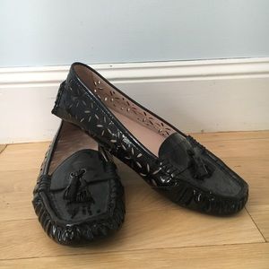 Taryn Rose black flats